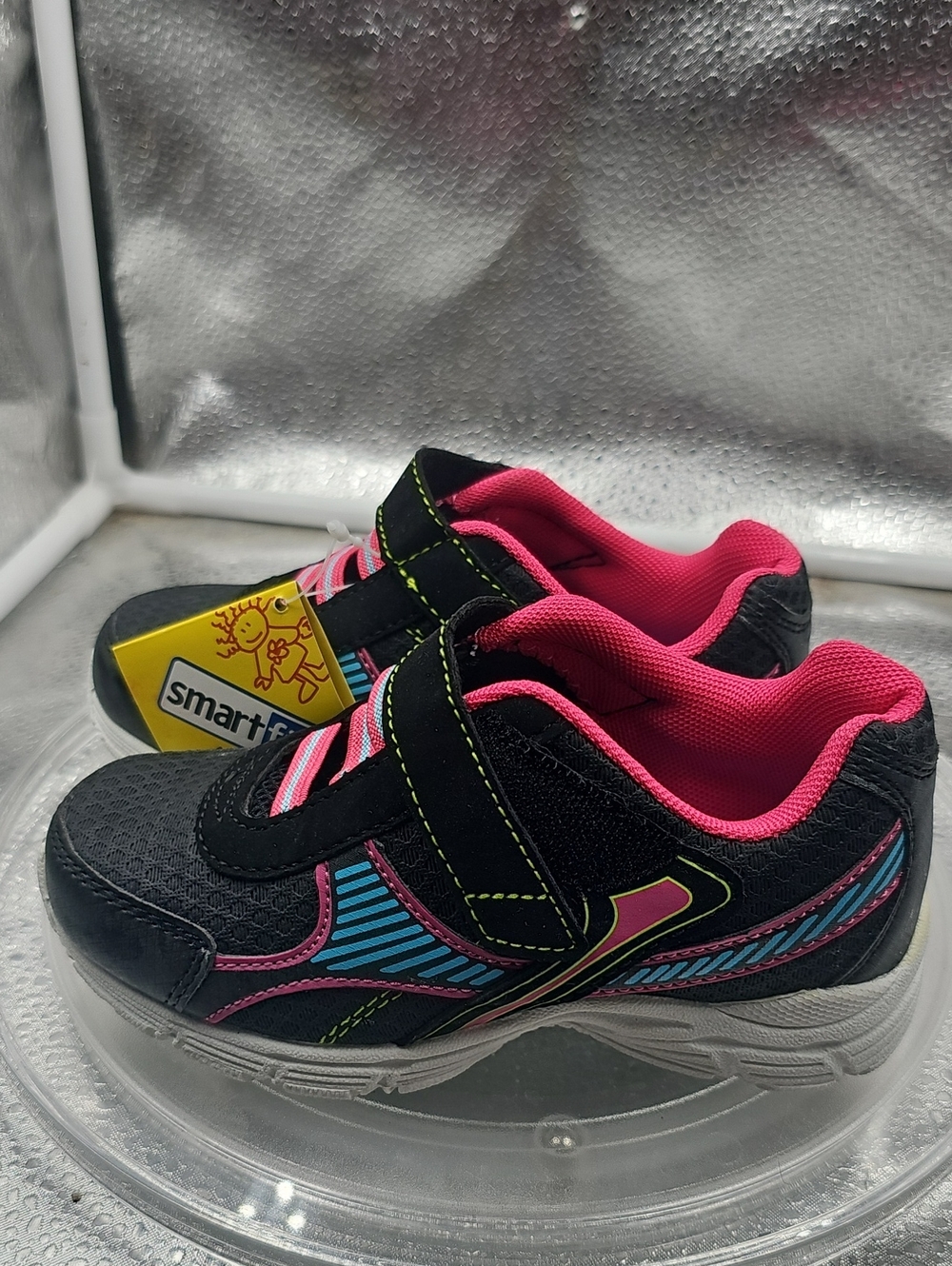 A1 Pink And Black Little Girl Sneakers Smart Fit Size 10.5.